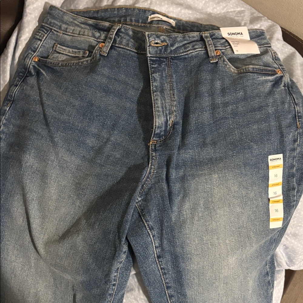 Sonoma Relaxed Fit Men's Denim Jeans